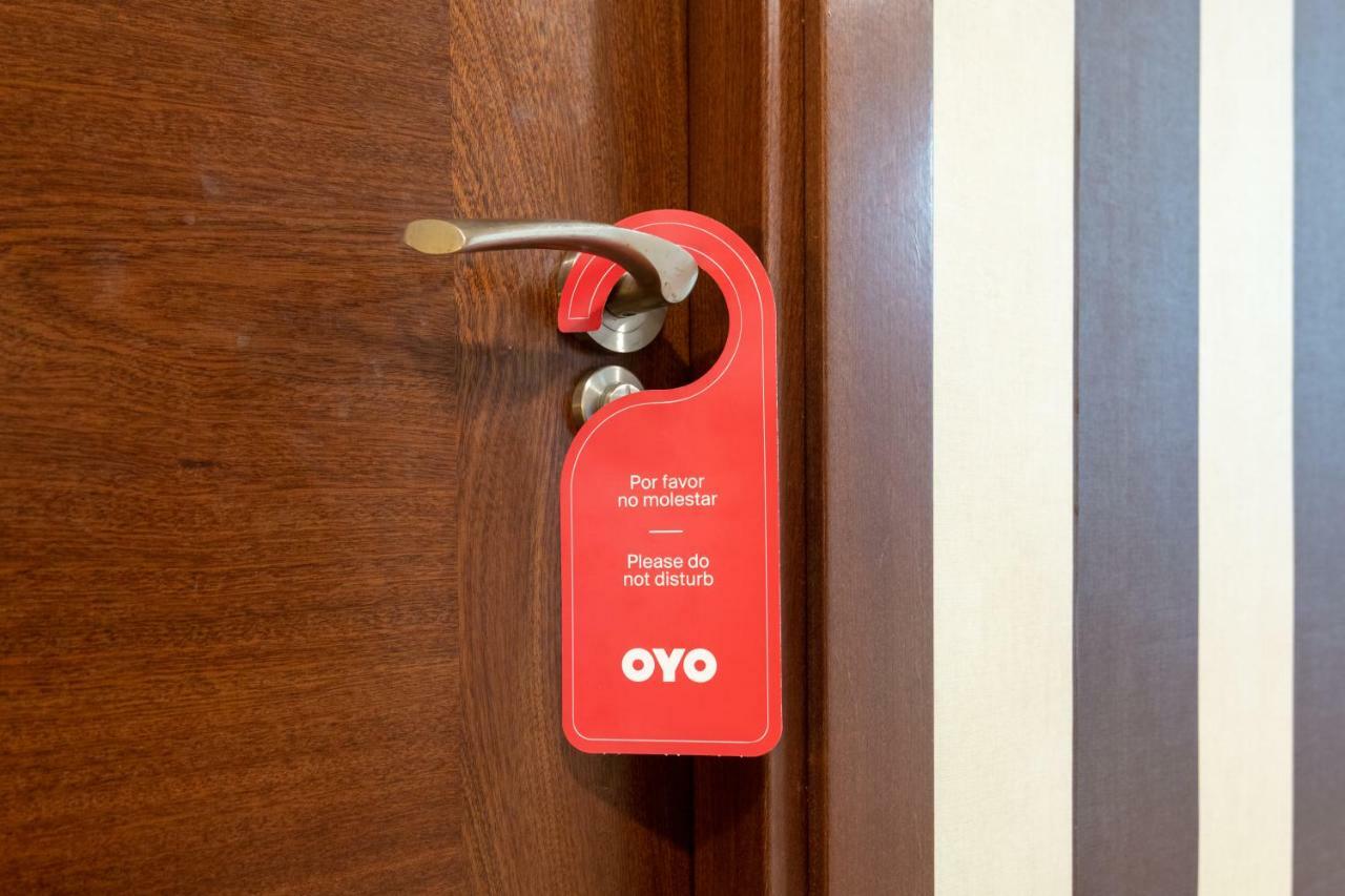 Oyo Hotel Francabel Cuenca  Ngoại thất bức ảnh