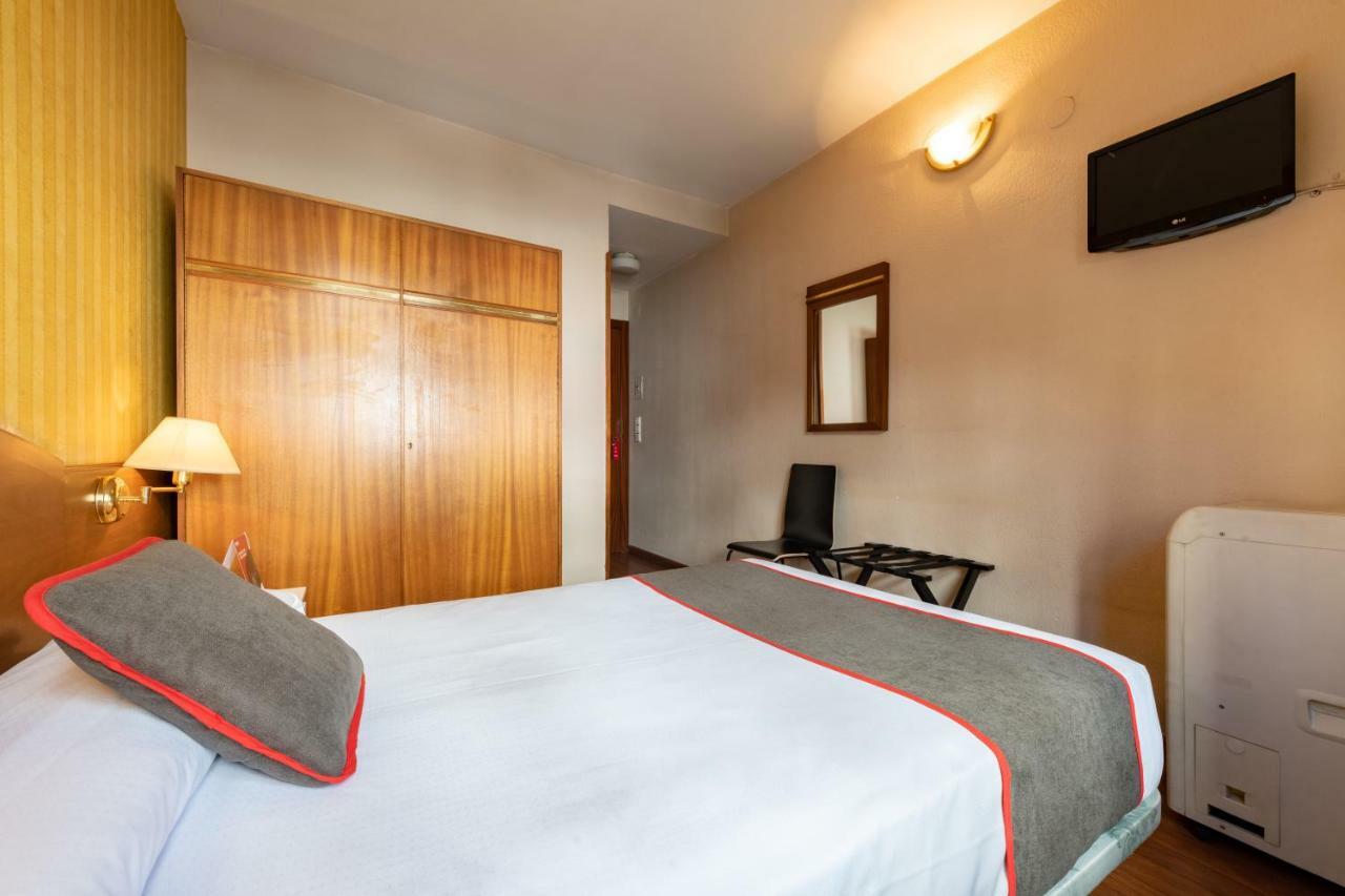 Oyo Hotel Francabel Cuenca  Ngoại thất bức ảnh