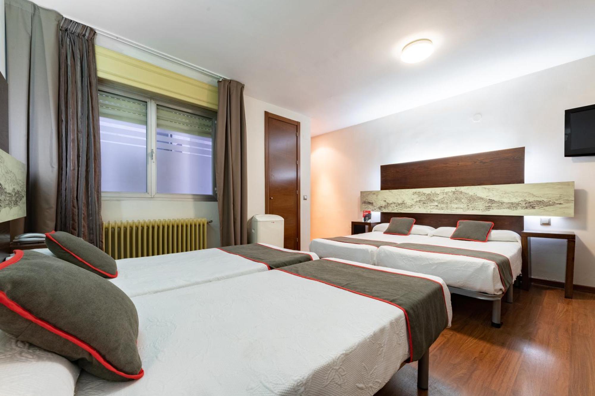 Oyo Hotel Francabel Cuenca  Ngoại thất bức ảnh