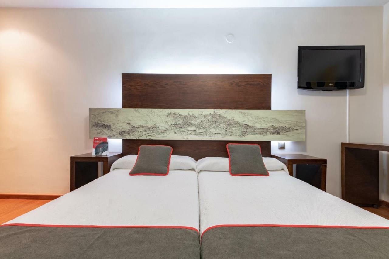 Oyo Hotel Francabel Cuenca  Ngoại thất bức ảnh