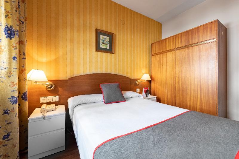Oyo Hotel Francabel Cuenca  Ngoại thất bức ảnh
